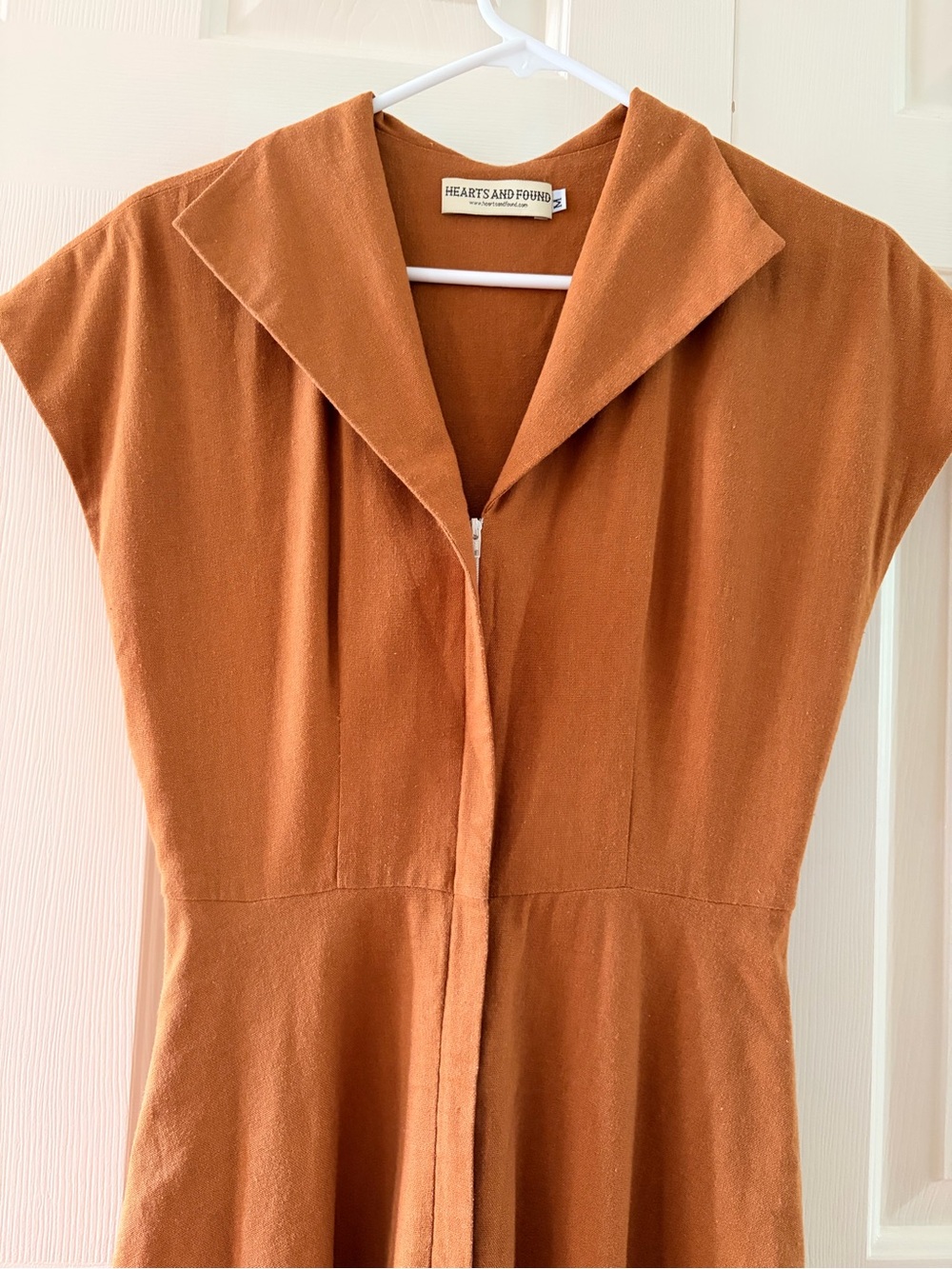 Hearts and Found Rust Collared Midi Dress - Picture 3 of 8